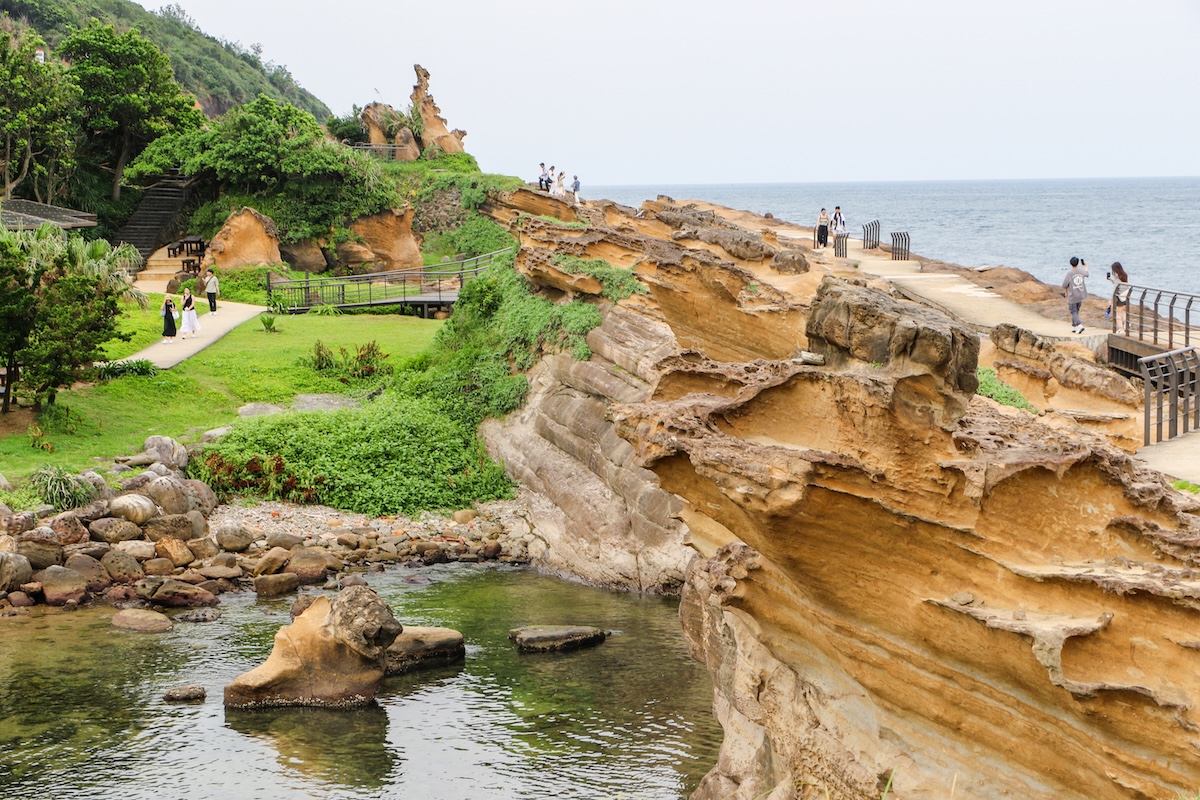 北投加賀屋日帰り入浴と十三層遺址・野柳岬1日観光|台湾旅行はサラトラベル台湾"