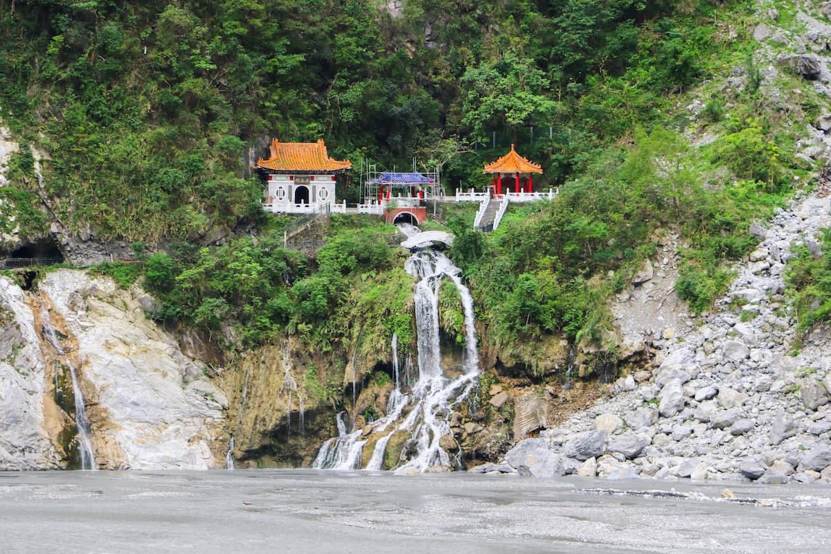 台北発 太魯閣日帰り観光（専用車）|台湾旅行はサラトラベル台湾