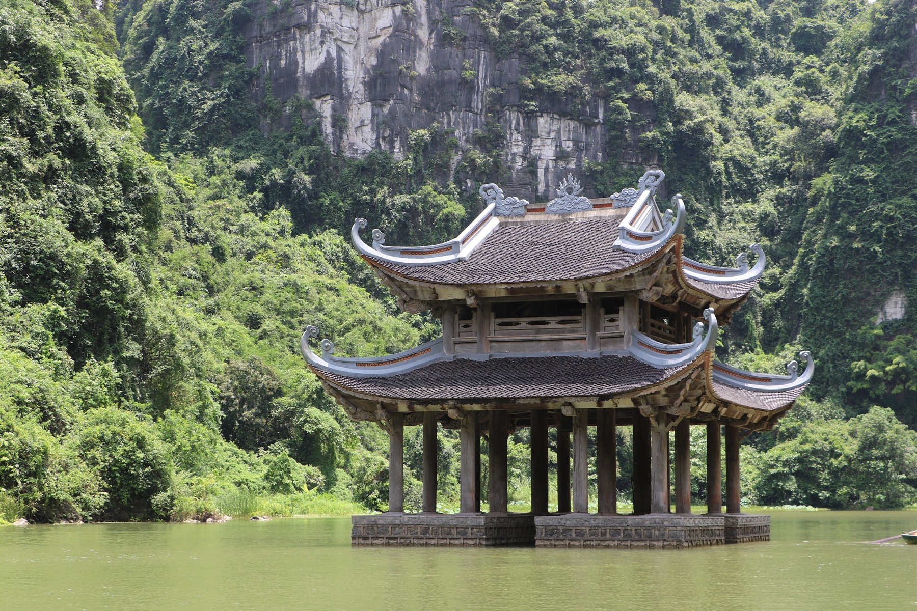 サラ・オリジナル周遊パッケージ4日間（VN319/318直行便利用の方向け）|ホイアン旅行はサラトラベルベトナム